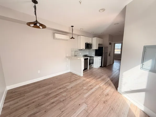45 Clifton Pl #24, Jersey City, NJ 07304
