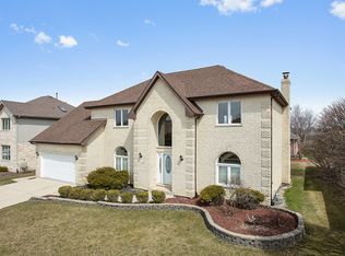 14825 Harbor Dr, Oak Forest, IL