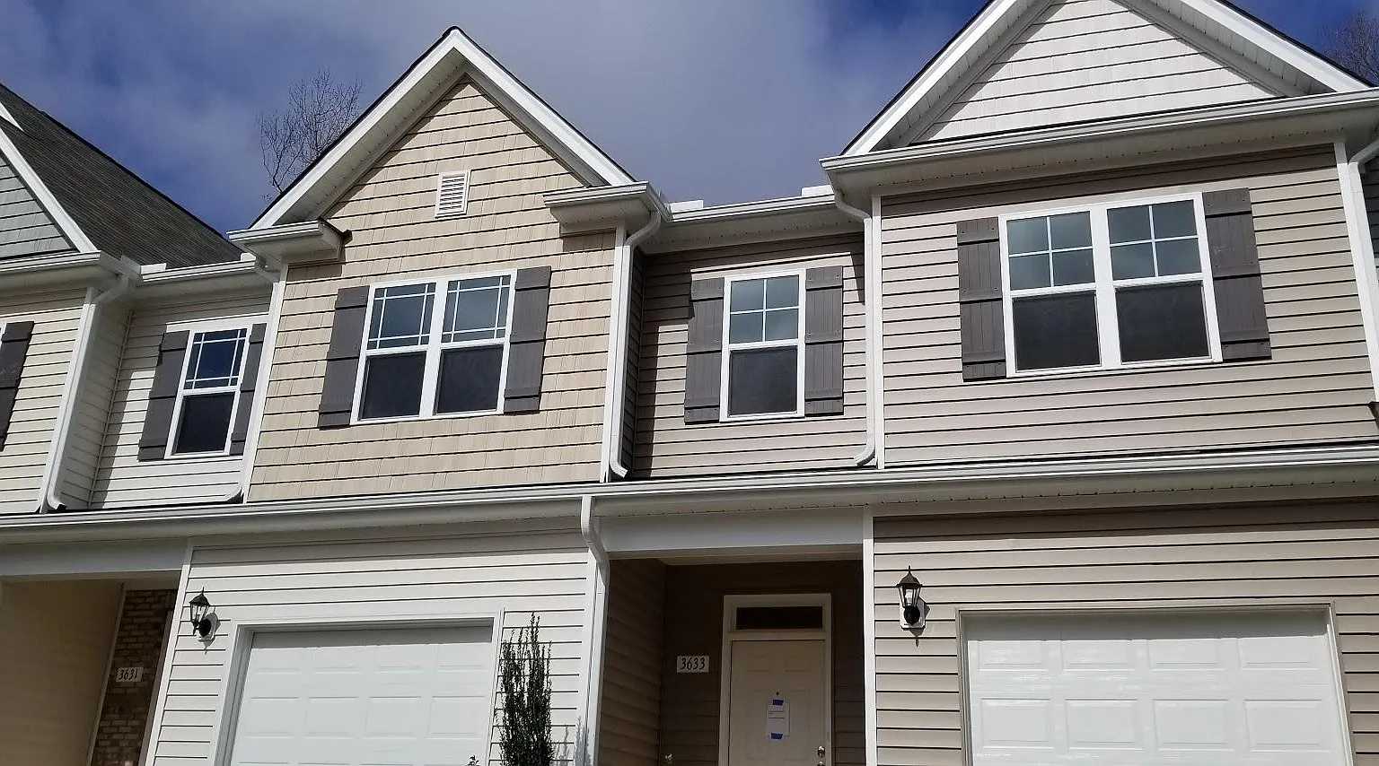3633 Watermist Ln — Photo 1