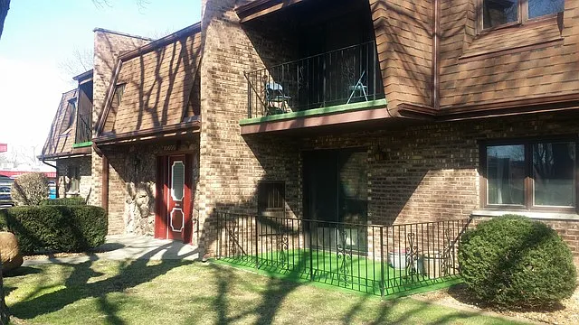 10600 S Brooklodge Ln #3-1B photo 1