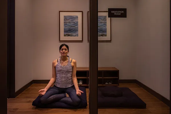 Rented by The Bloomstone Group LLC | media 13