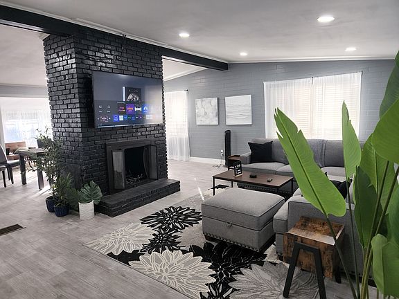 2nd image of 913 Moss Ln