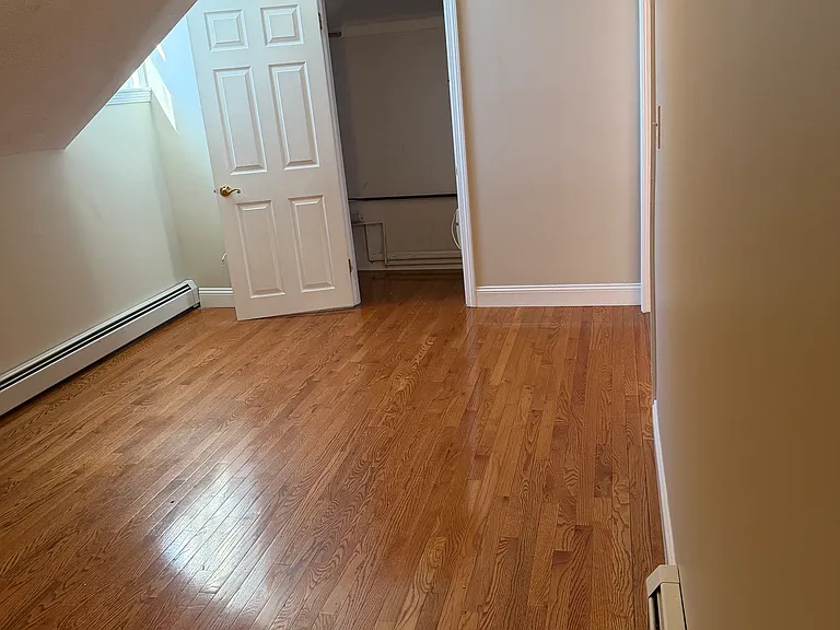 373 High St #3 — Photo 9