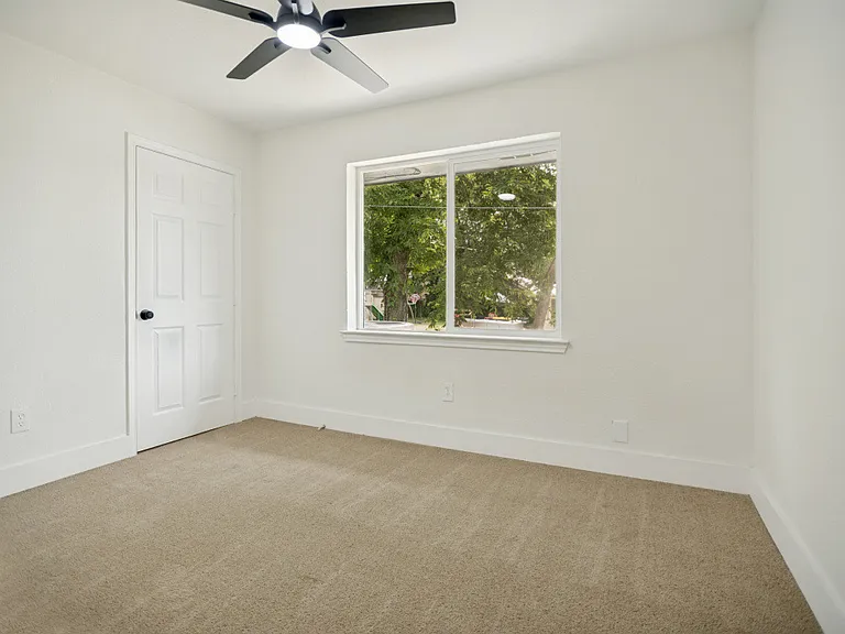 3317 Ovilla Rd — Photo 20