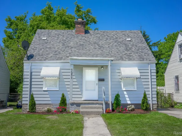 6251 Minock St, Detroit, MI 48228