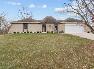 901 N Forest Ln, Liberty, MO 64068