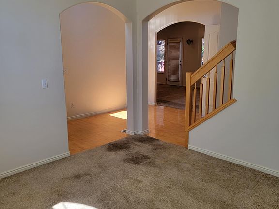 5th image of 1163 E Aviary Pl S