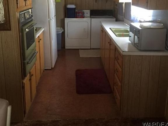 2nd image of 1391 Winkler Ln