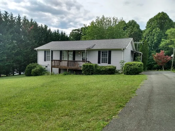 485 Virgilina Cir, Cana, VA 24317