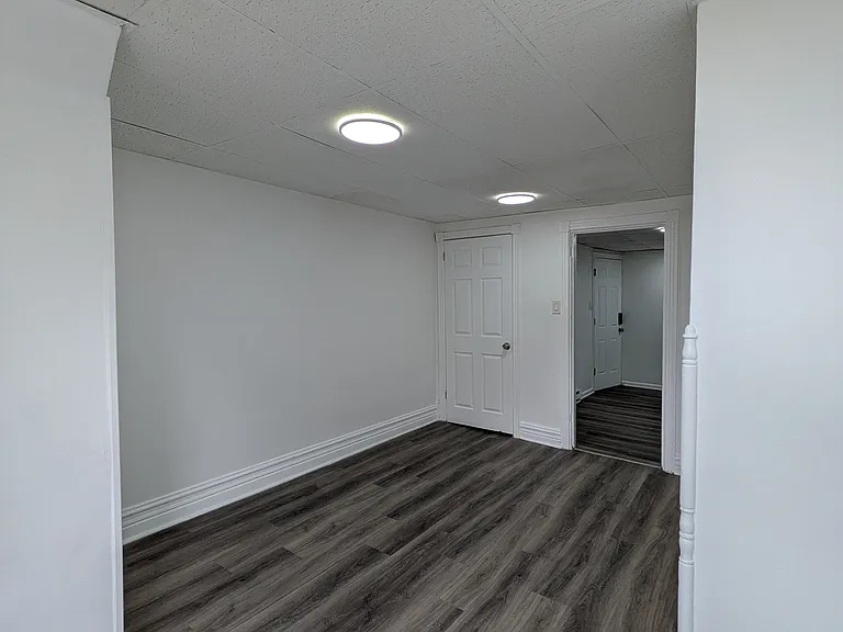 628 N 6th St #4 — Photo 3