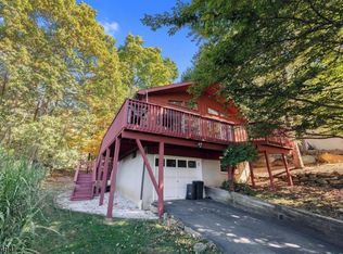 5 King Hill Rd, High Bridge, NJ 08829