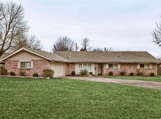 2007 Pin Oak Dr, Springdale, AR 72762