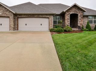 4845 S Schell Ave, Springfield, MO 65810