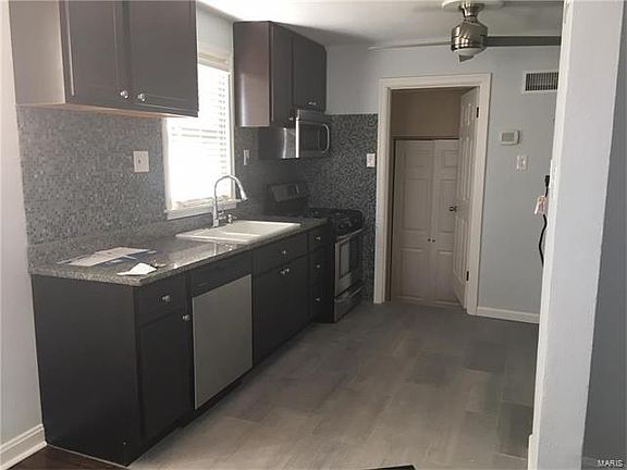 4th image of 4710 Tiemann Ave