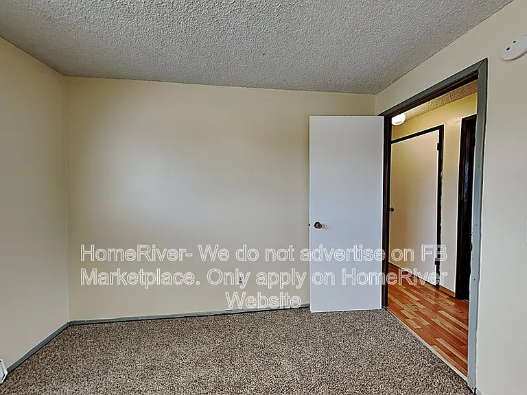 12620 E 31st Ave — Photo 8
