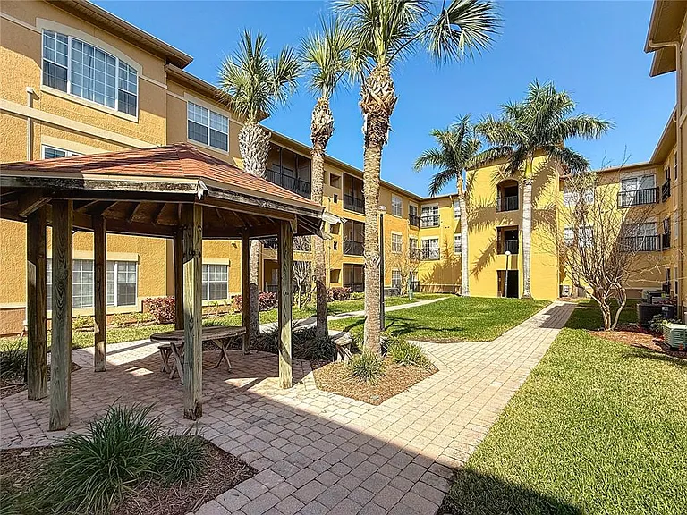 4323 Bayside Village Dr #227 — Photo 2