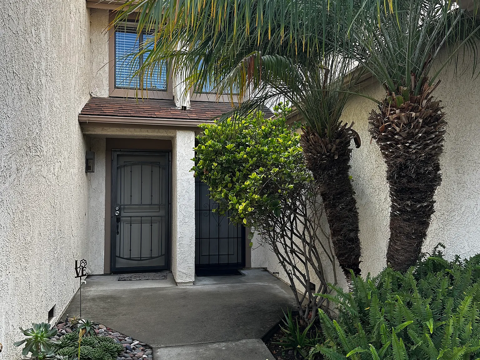 2 bed, 2.5 bath, 1263 sqft, $3,400 — Photo 3