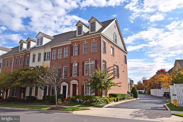 1st image of 506 Casey Ln