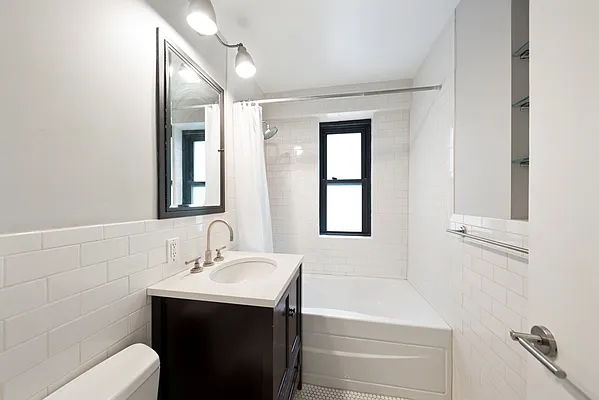 Rented by Corcoran | media 11