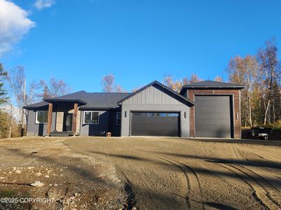 1740 W Pipestone Dr, Wasilla, AK, 99654