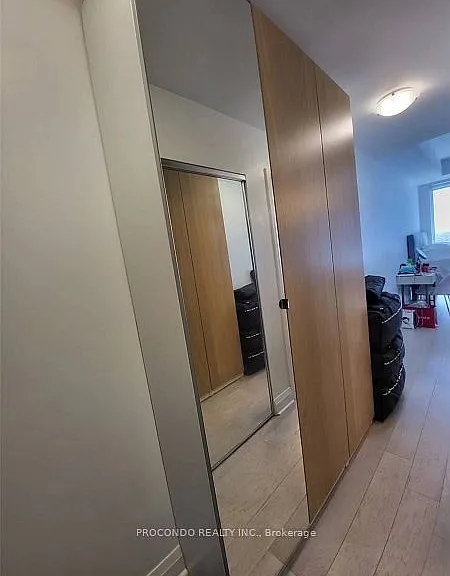 1080 Bay St #2307 — Photo 6