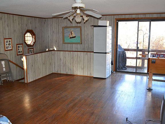 4th image of 284 Nash Rd