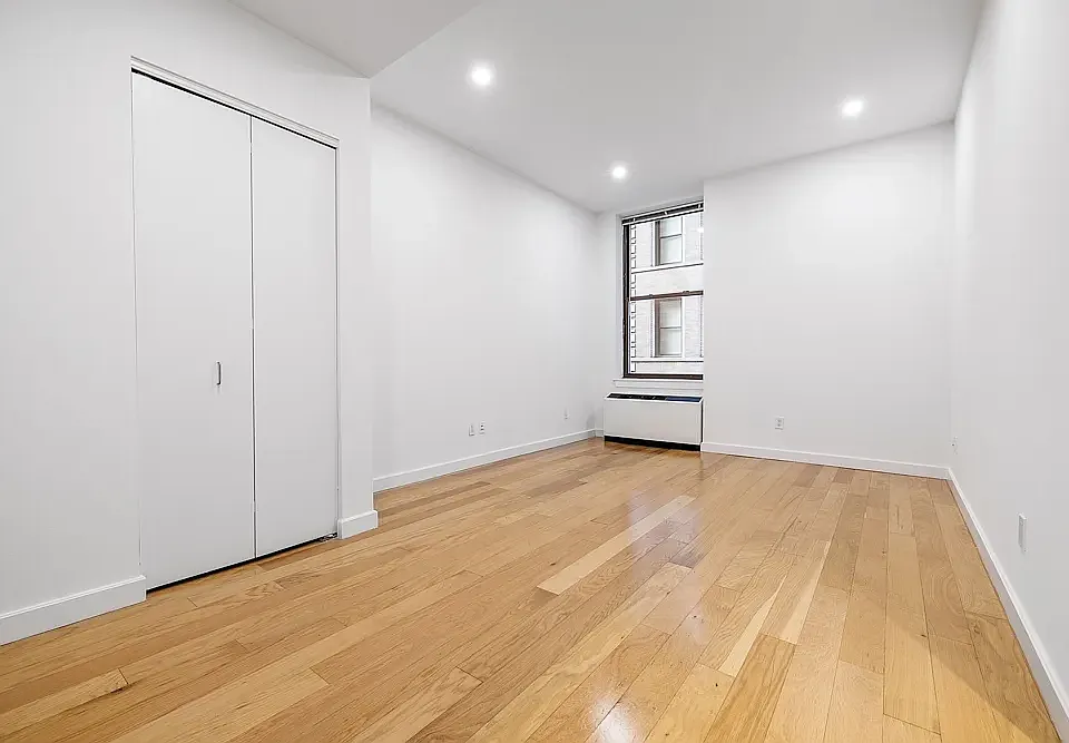 37 Wall St #7Q