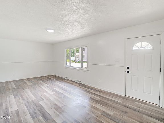 5th image of 324 Haller St