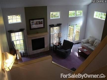 Living room view from above
						:
						Beautiful light throughout the day.