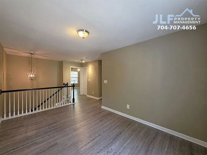 15417 Tully House Ct — Photo 10