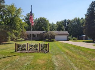 507 Field Rd, Clio, MI 48420