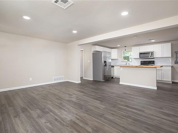 5th image of 903 Kelley Dr