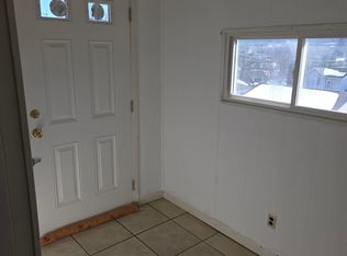 18707 Smittys Rd SW, Frostburg, MD 21532