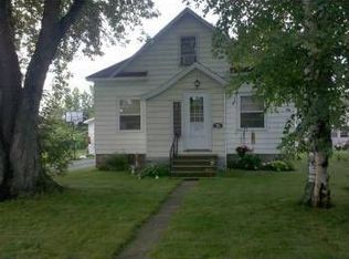 708 7th St NW, Chisholm, MN 55719