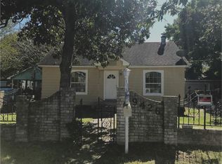 9426 E Avenue J, Houston, TX 77012