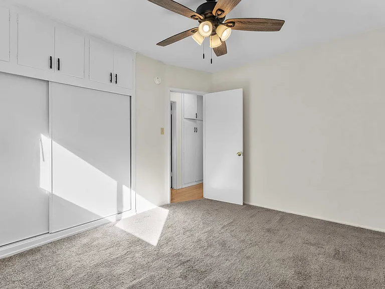 4460 Ensign Ave. — Photo 13