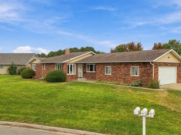 801 M Ave, Kalona, IA 52247