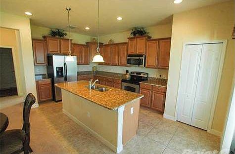4th image of 13420 Graham Yarden Dr