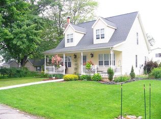 115 Oakwood Ct, Brooklyn, MI
