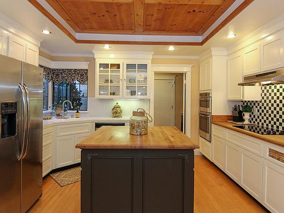 5th image of 11483 Green Bluffs Ct
