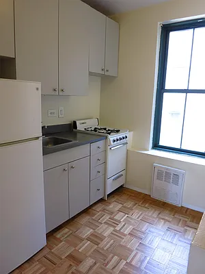 Rented by City & Suburban | media 62