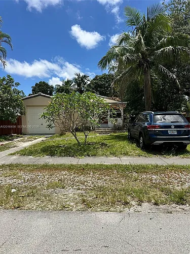 1427 N 26th Ave Photo 1