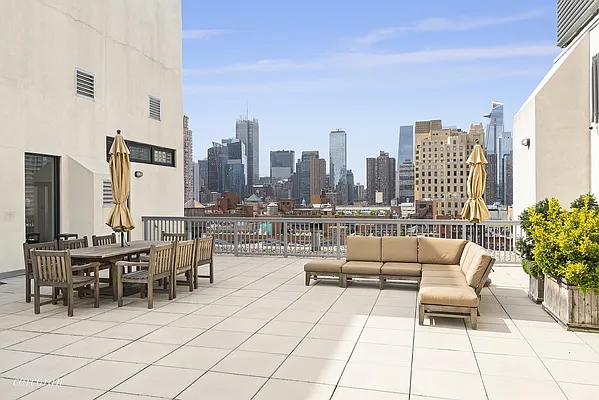 Rented by Corcoran | media 17