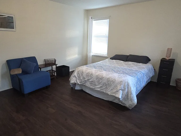 Second Floor - Room #3 with Queen size bed