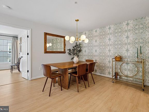 4th image of 2052 Quaker Way Unit 10