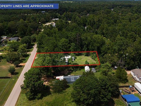 3rd image of 16401 Janan Dr