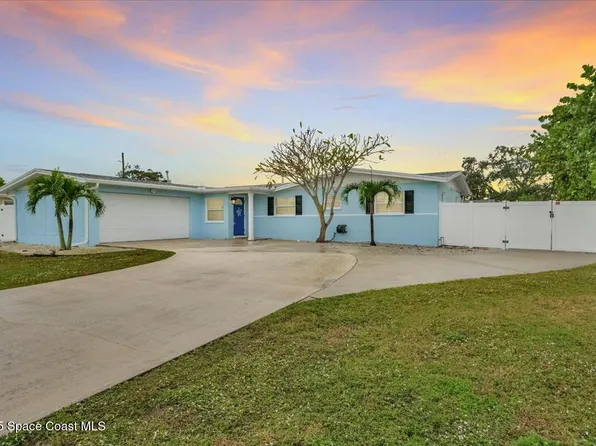 1645 Pluto St, Merritt Island, FL 32953