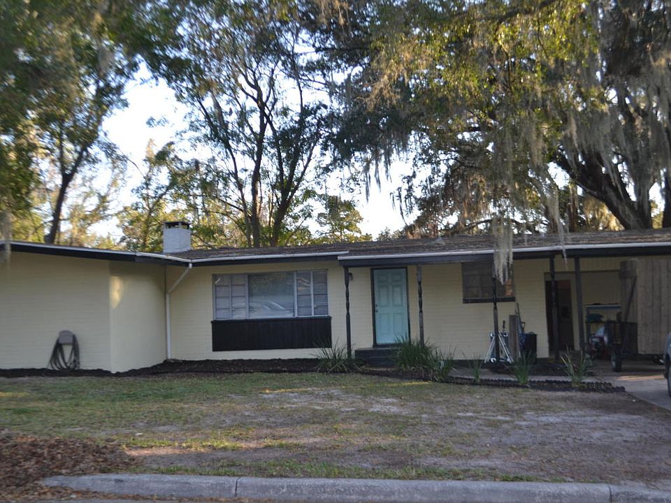 1st image of 1138 NE 12th St