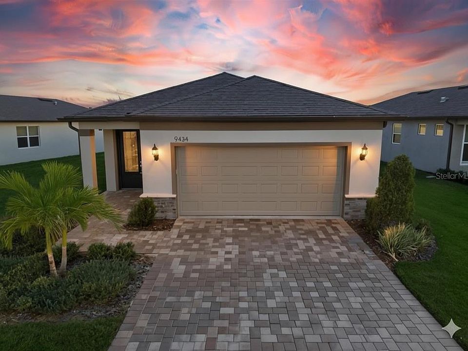 1st image of 9434 Ballaster Pointe Loop
