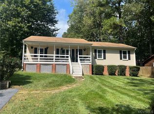 6446 Lakeway Dr, Mechanicsville, VA 23111